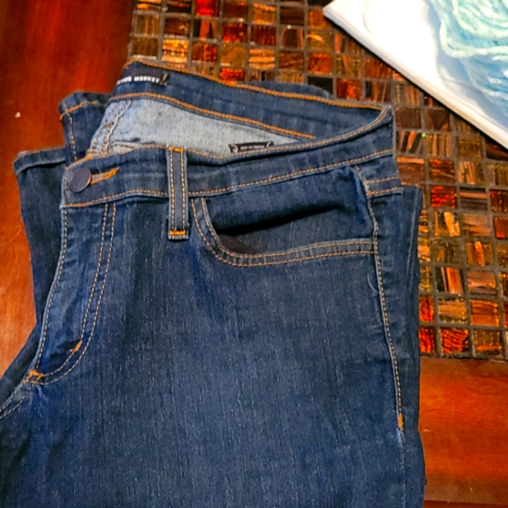 Flying monkey straight leg